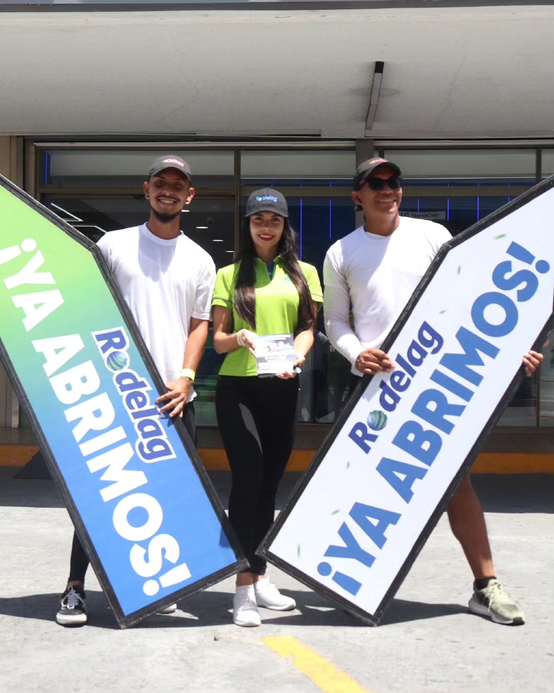 Activacion apertura Rodelag carteles BTL